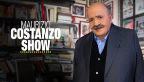Maurizio Costanzo Show stasera in tv 28 aprile 2021