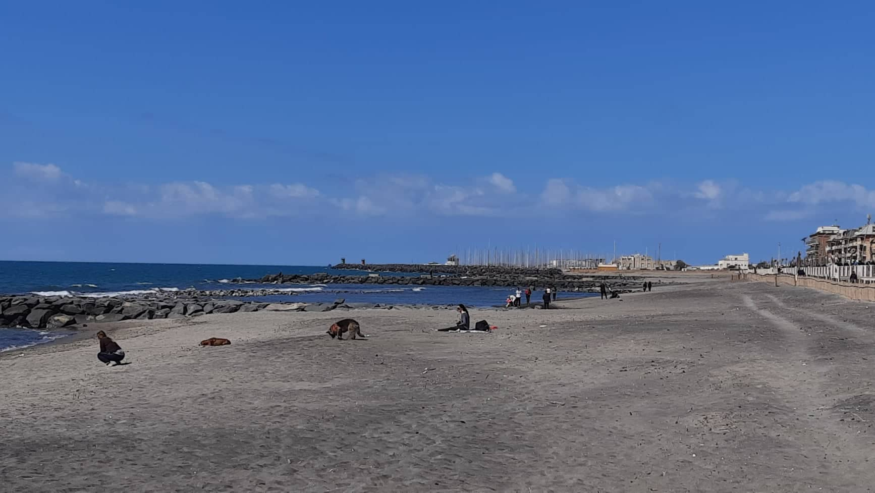 Maccarese: un uomo questo pomeriggo èmorto annegato in un tratto di spiaggia non sorvegliato dai bagnini