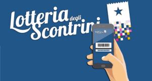 Lotteria degli scontrini coppia vince 100mila euro con la lotteria scontrini