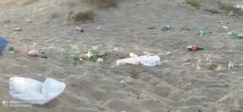 rifiuti in spiaggia