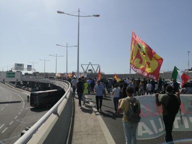 manifestazione-aeroporto2