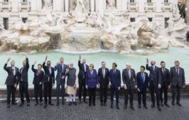 fontana-trevi-chiusa-quando-aprira