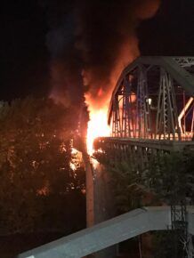 incendio ponte di ferro