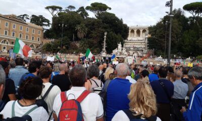manifestazione no-green pass a Roma