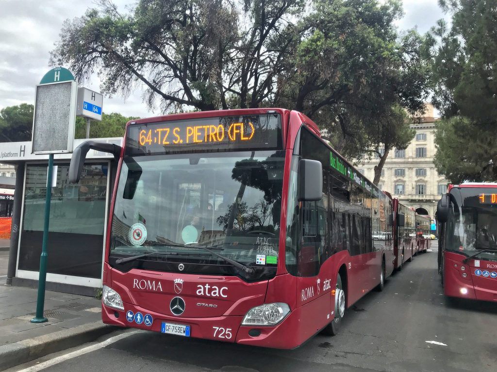 Bus Atac danneggiato