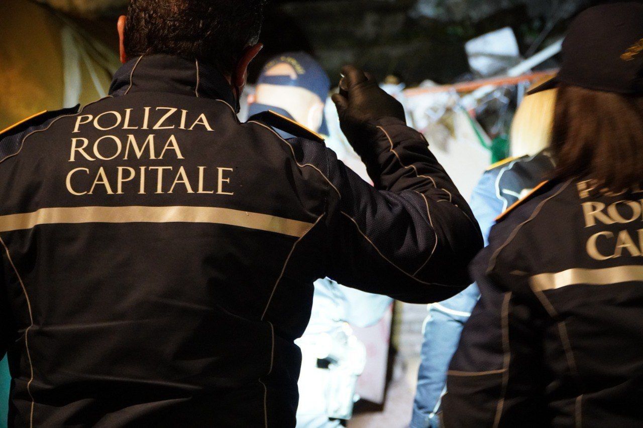 aggressione polizia