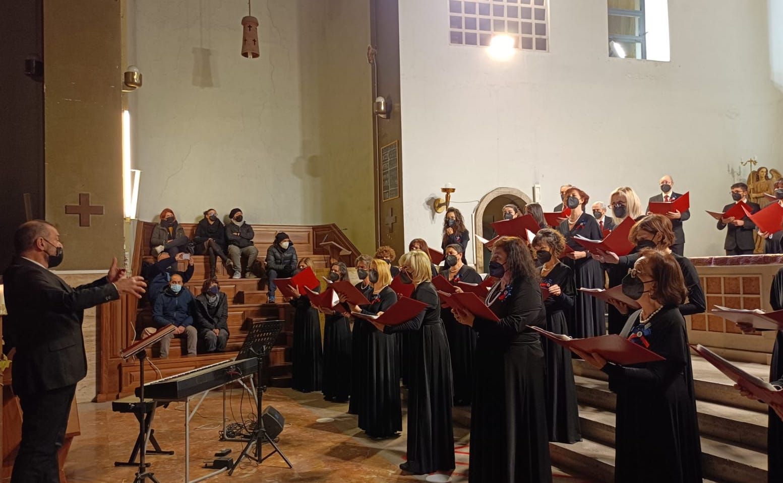 Natale di Pace, grande successo del concerto del “Coro della Città di Pomezia”