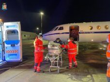 Volo d'urgenza Lamezia Terme Ciampino per un bimbo di 11 mesi