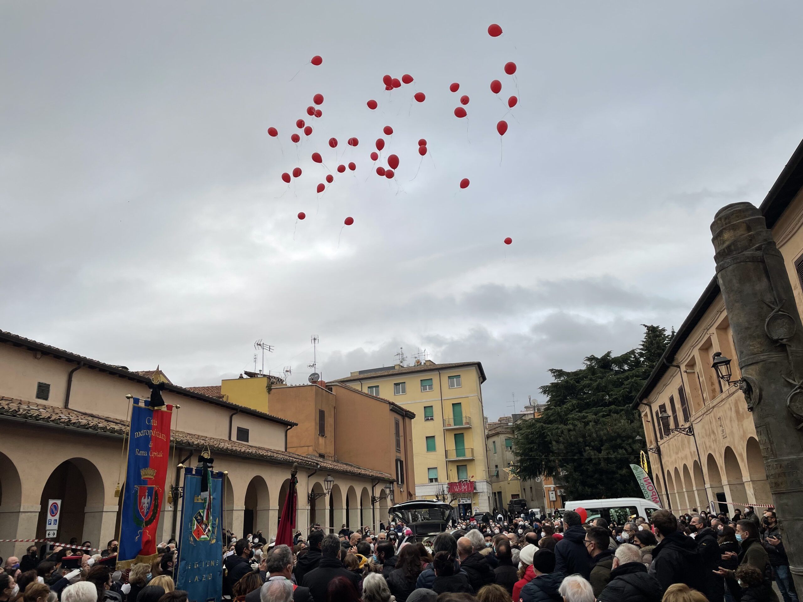 ultimo saluto a romina trenta