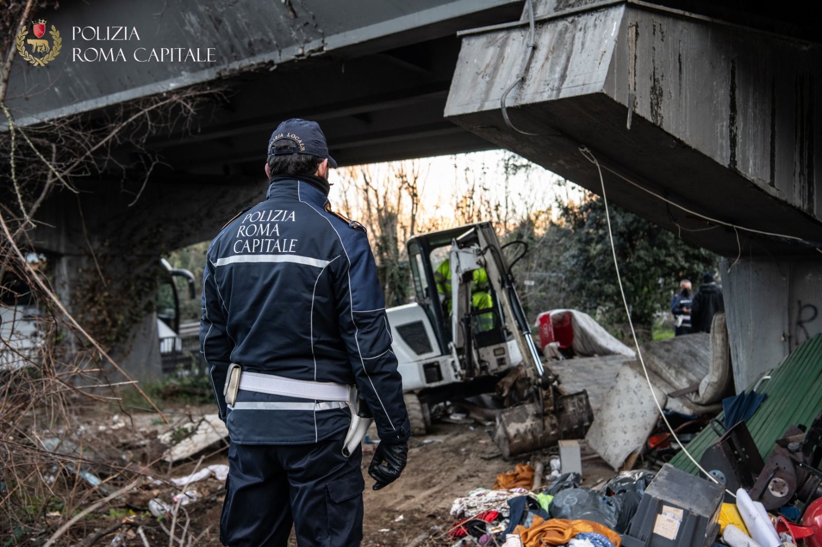 Roma, avviato sgombero baracche e bonifica Ponte delle Valli