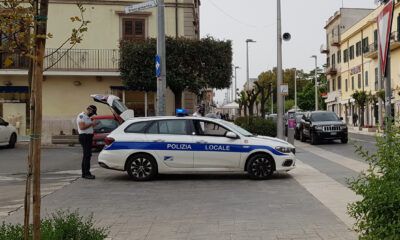 Polizia Locale Cisterna di Latina pattuglia Corso