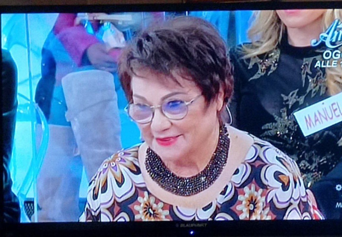 Olga di Uomini e Donne, chi è la nuova corteggiatrice di Nicola: età, over, biografia, instagram