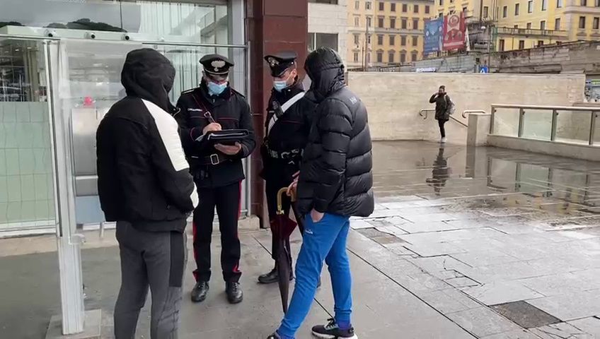 Roma, controlli serrati alla stazione Termini: tra spaccio e assembramenti