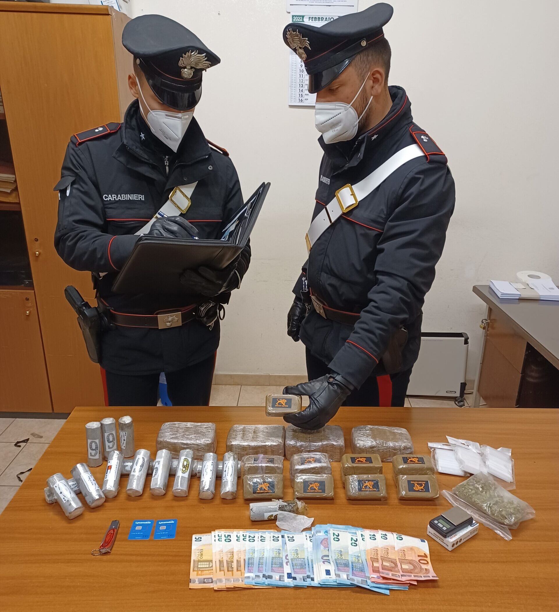 Droga civitavecchia: arrestato 22enne