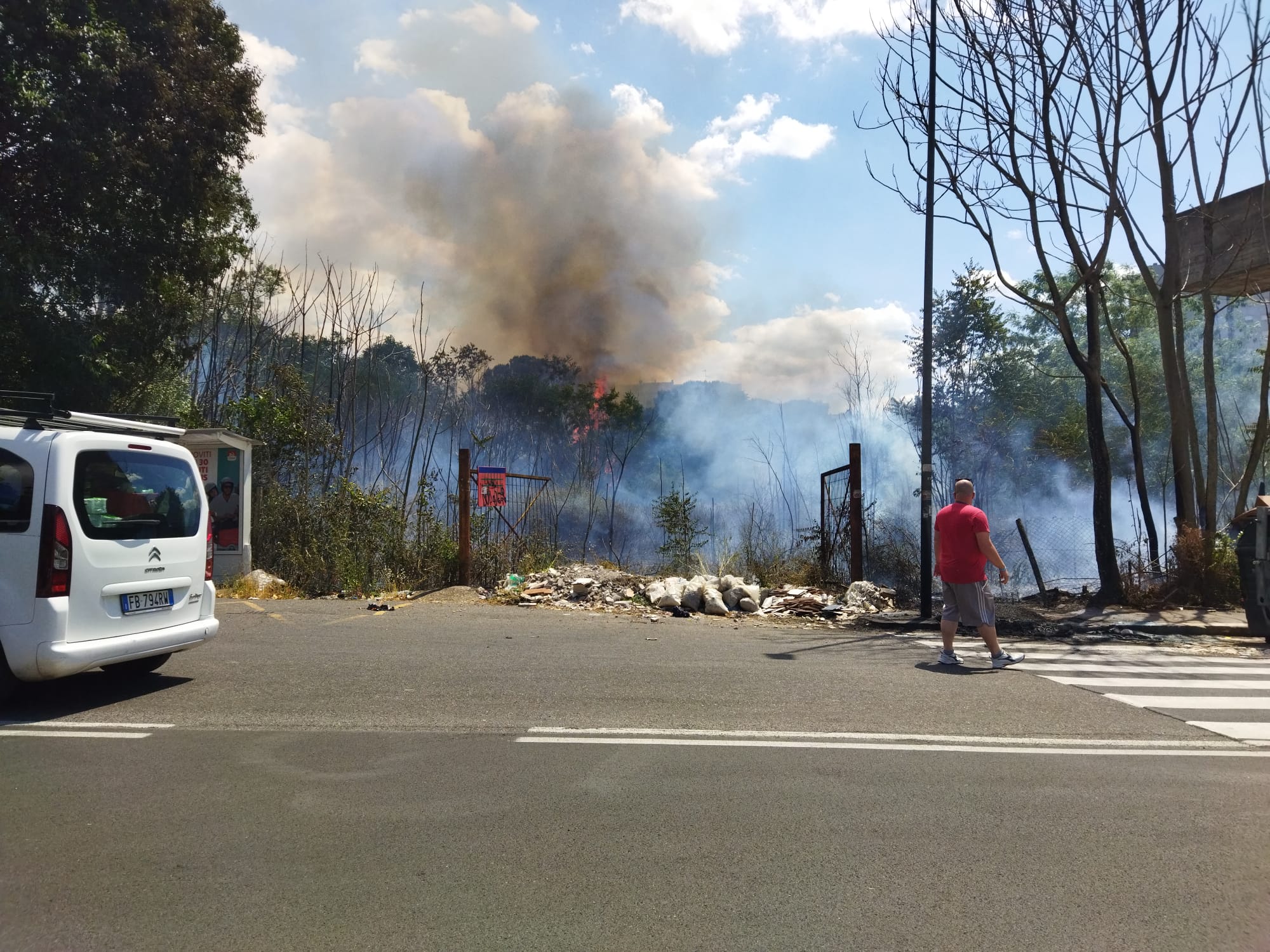 incendio via Monte Resegone