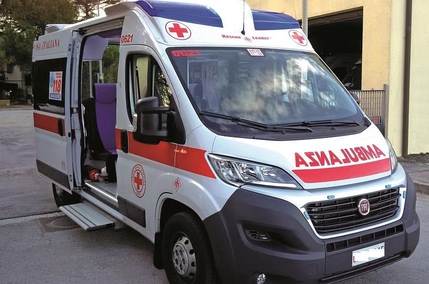 ambulanza per anziani