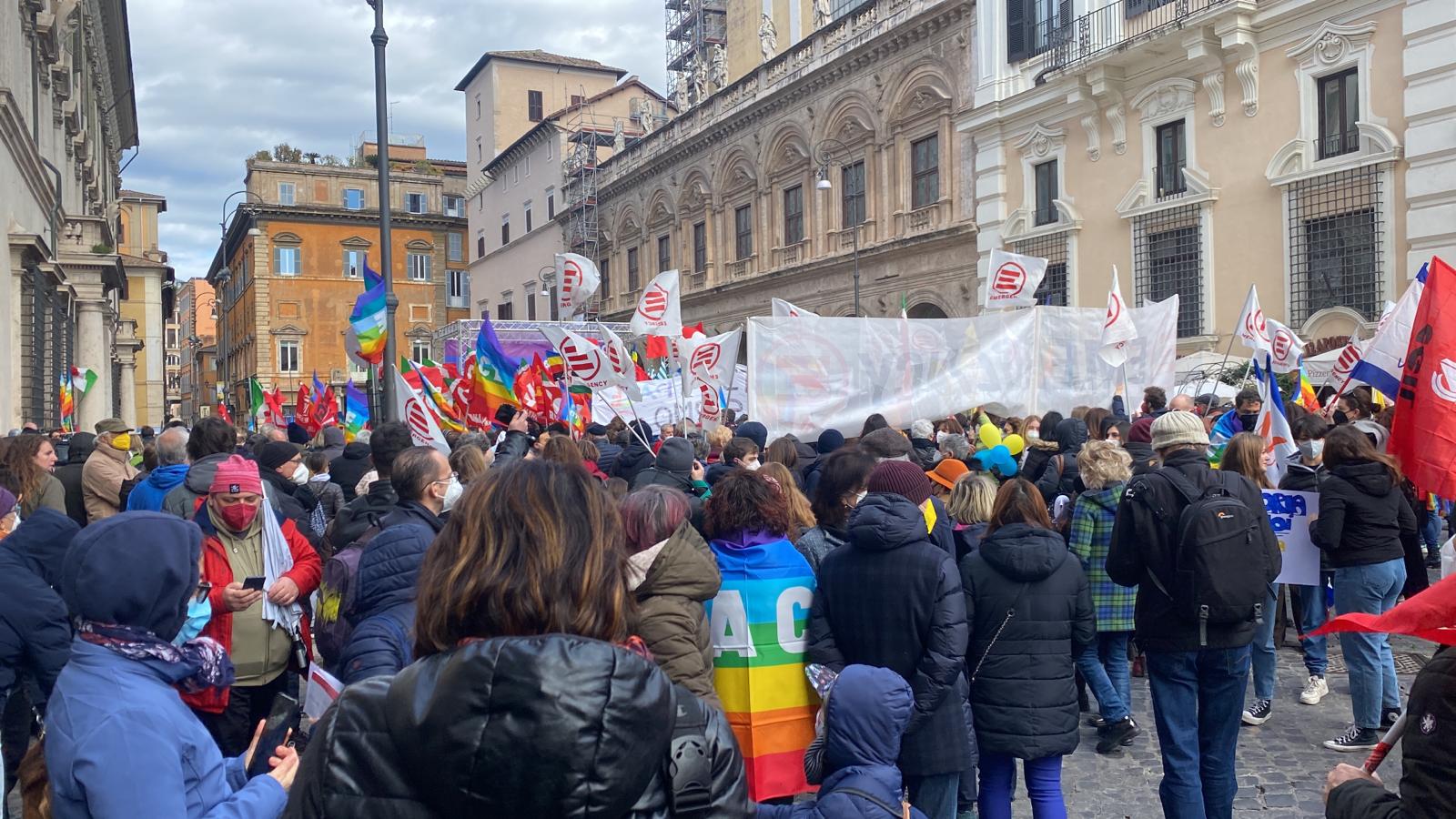 manifestazione per la pace