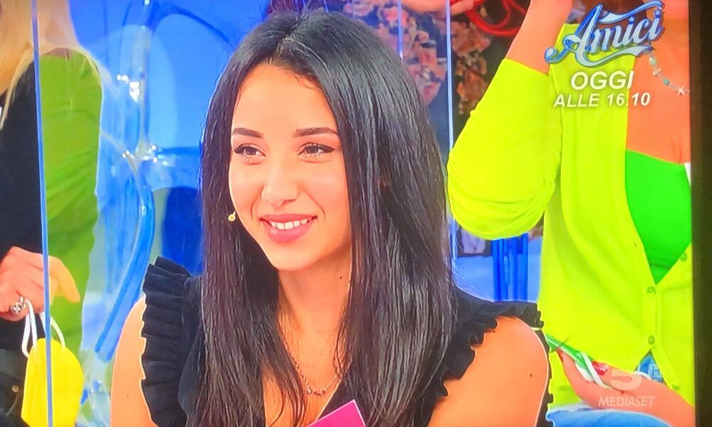 Soraia, chi è la nuova corteggiatrice di Luca Salatino a Uomini e Donne: età, lavoro, Instagram Soraia, chi è la nuova corteggiatrice di Luca Salatino a Uomini e Donne: età, lavoro, Instagram
