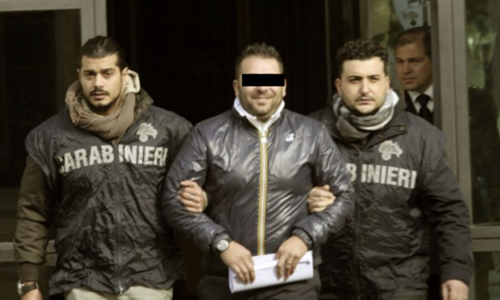 Sparatoria a Nettuno, è un agguato di mafia: spari contro il boss Antonello Francavilla e il figlio 16enne