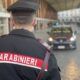 L'aggressione è avvenuta alla stazione ferroviaria di Ladispoli quando un uomo è stato ferito da una 33enne in evidente stato di alterazione.