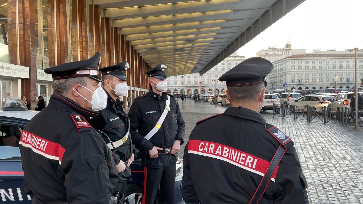 Roma, senzatetto multati per 700 euro: il gap dei controlli alla stazione