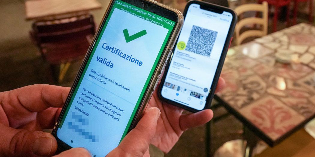 Green pass, pensionato 72enne beccato mentre ne mostra uno di un conoscente