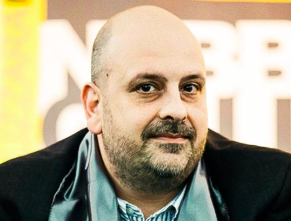 Gianluca Ferraris, ci lascia a soli 45 anni: chi era lo scrittore e giornalista di successo