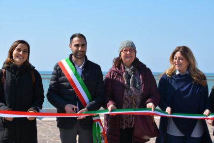 belvedere Torvaianica inaugurazione taglio nastro