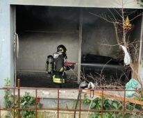 Incendio nell'ex fabbrica di penicillina a Roma