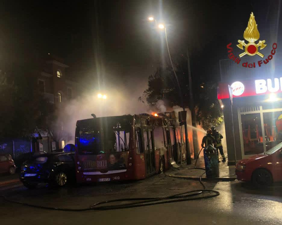 incidente mortale autobus Roma