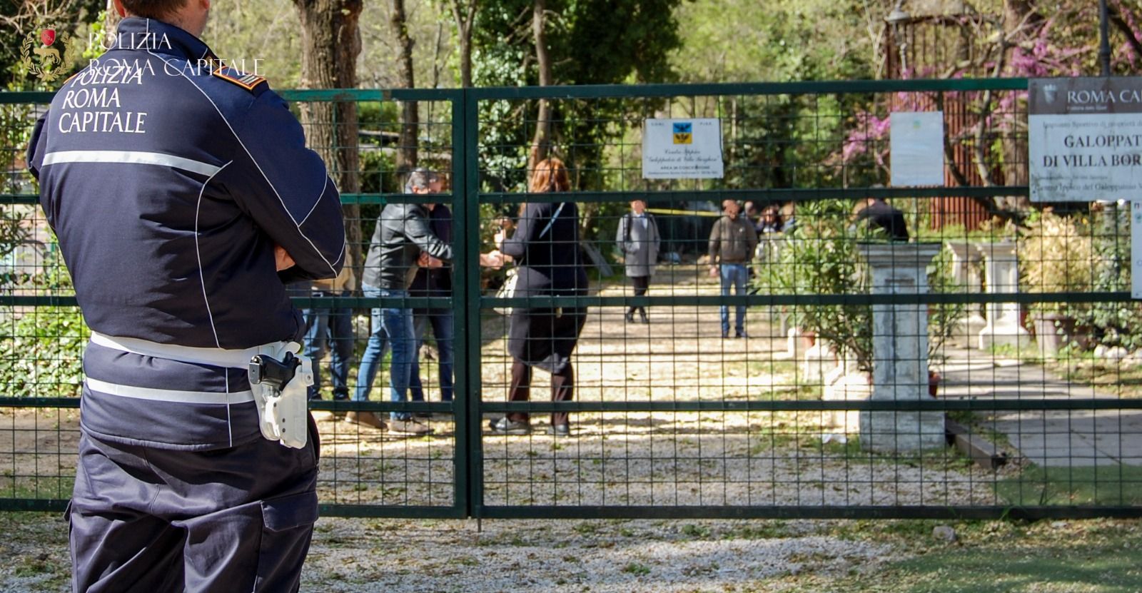 Sgombero galoppatorio Villa borghese