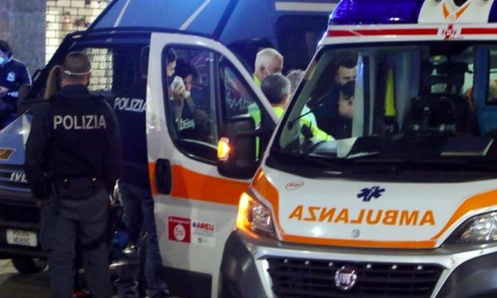 Sequestra la compagna, la picchia e tenta di strangolarla: «Ti ammazzo!» Sequestra la compagna, la picchia e tenta di strangolarla: «Ti ammazzo!»