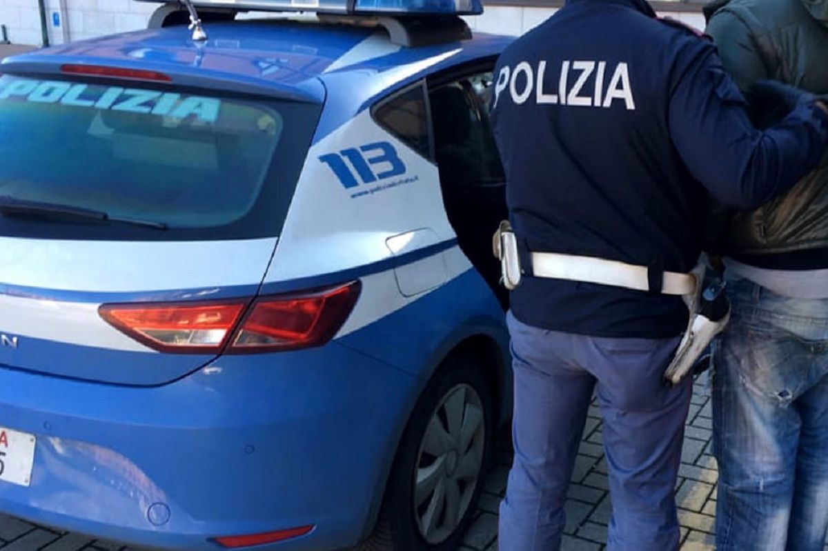 Arresto polizia roma San Lorenzo