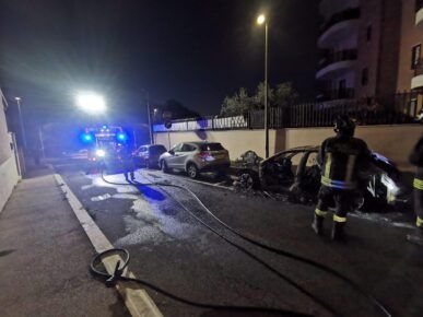 auto a fuoco querceto