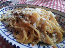 carbonara l'attacco del Financial Times ai prodotti made in Italy