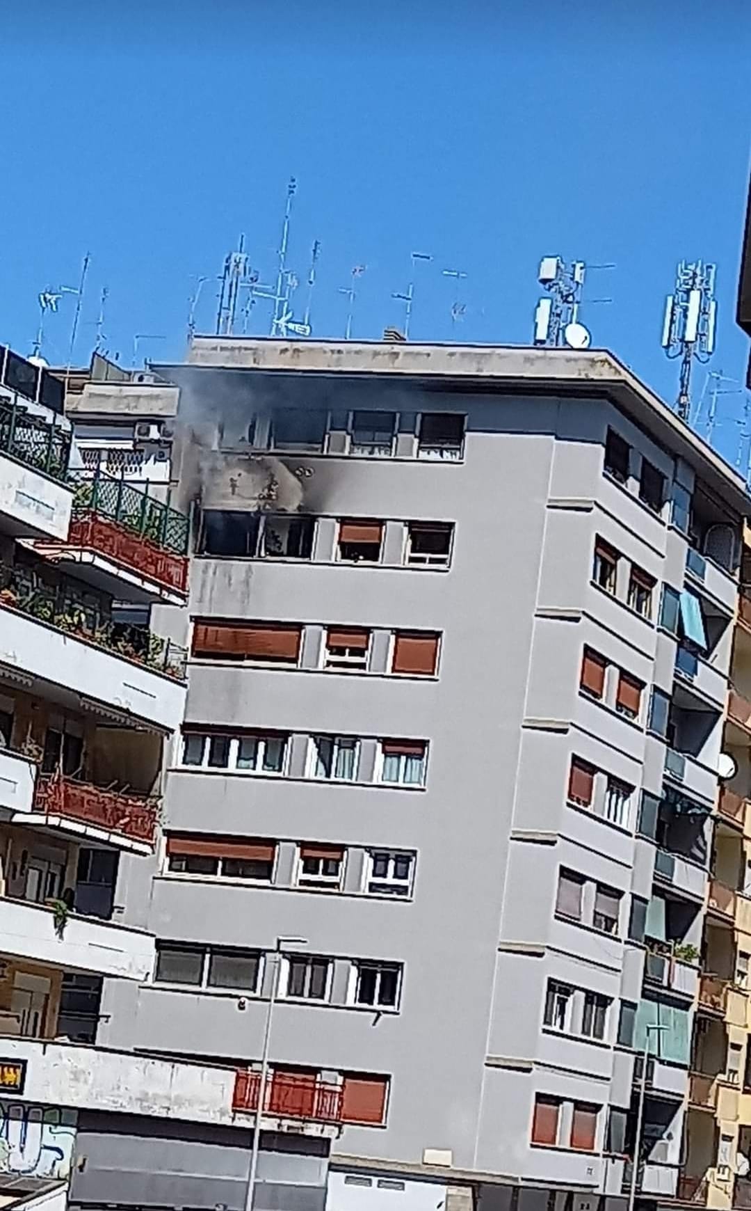 Incendio Viale Libia