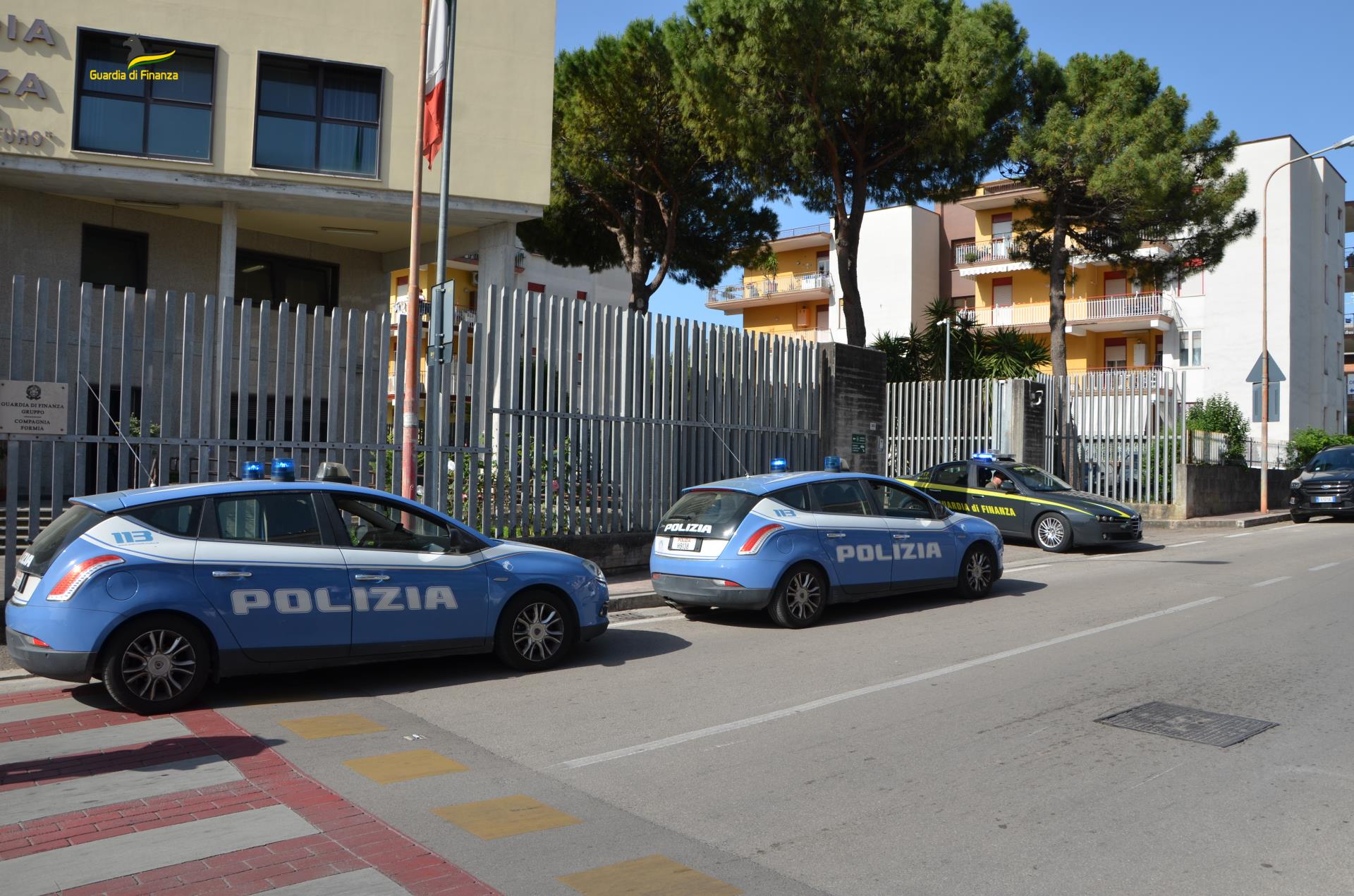 Arresti all'alba a Formia Guardia di Finanza e Polizia