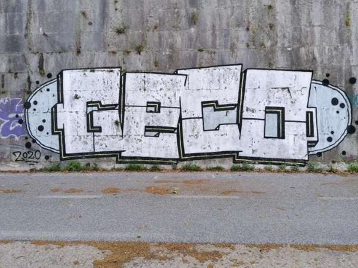 Scritta Geco Roma