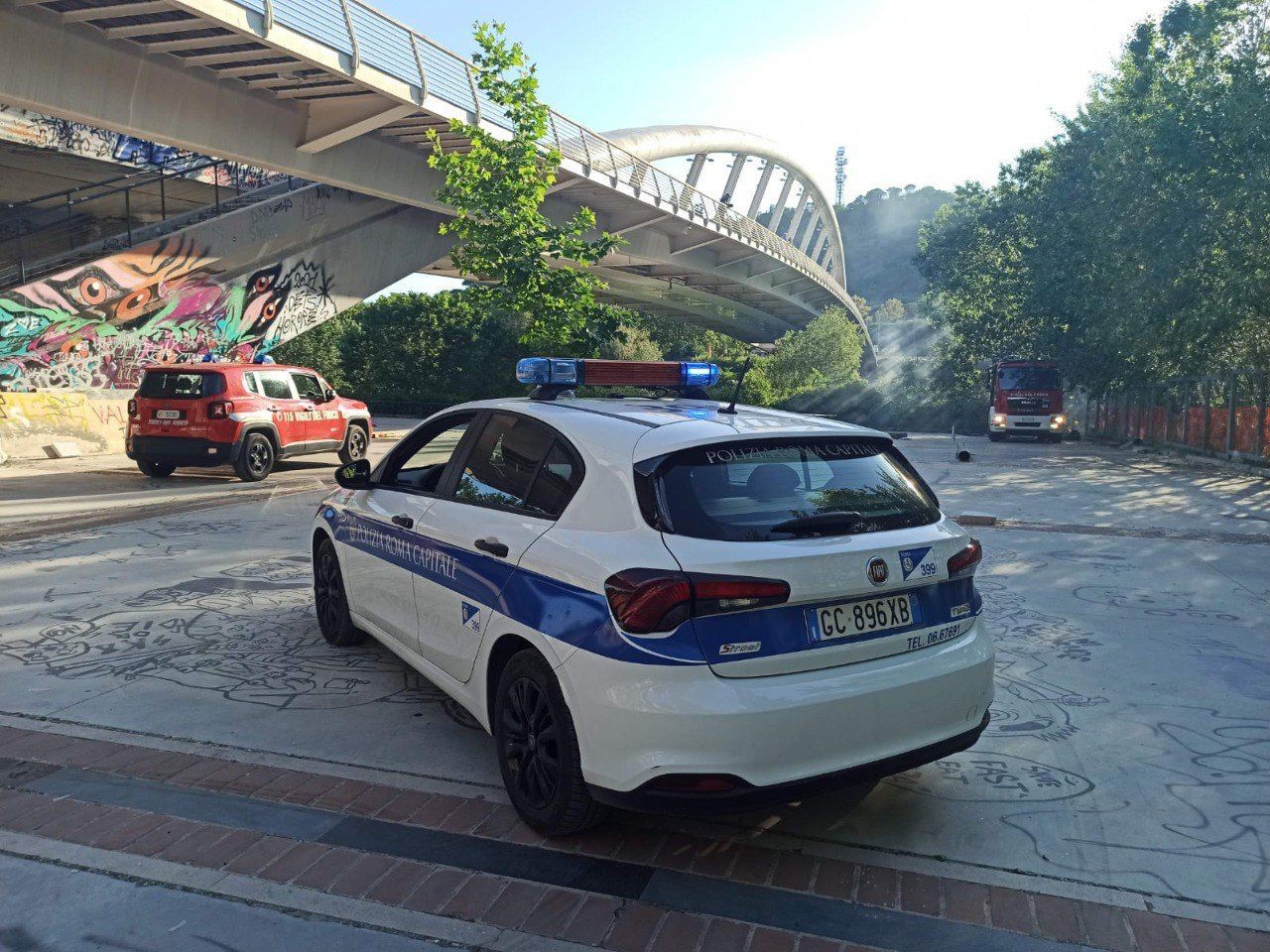 Doppio Incendio a Roma Magliana e sotto il Parco della Musica