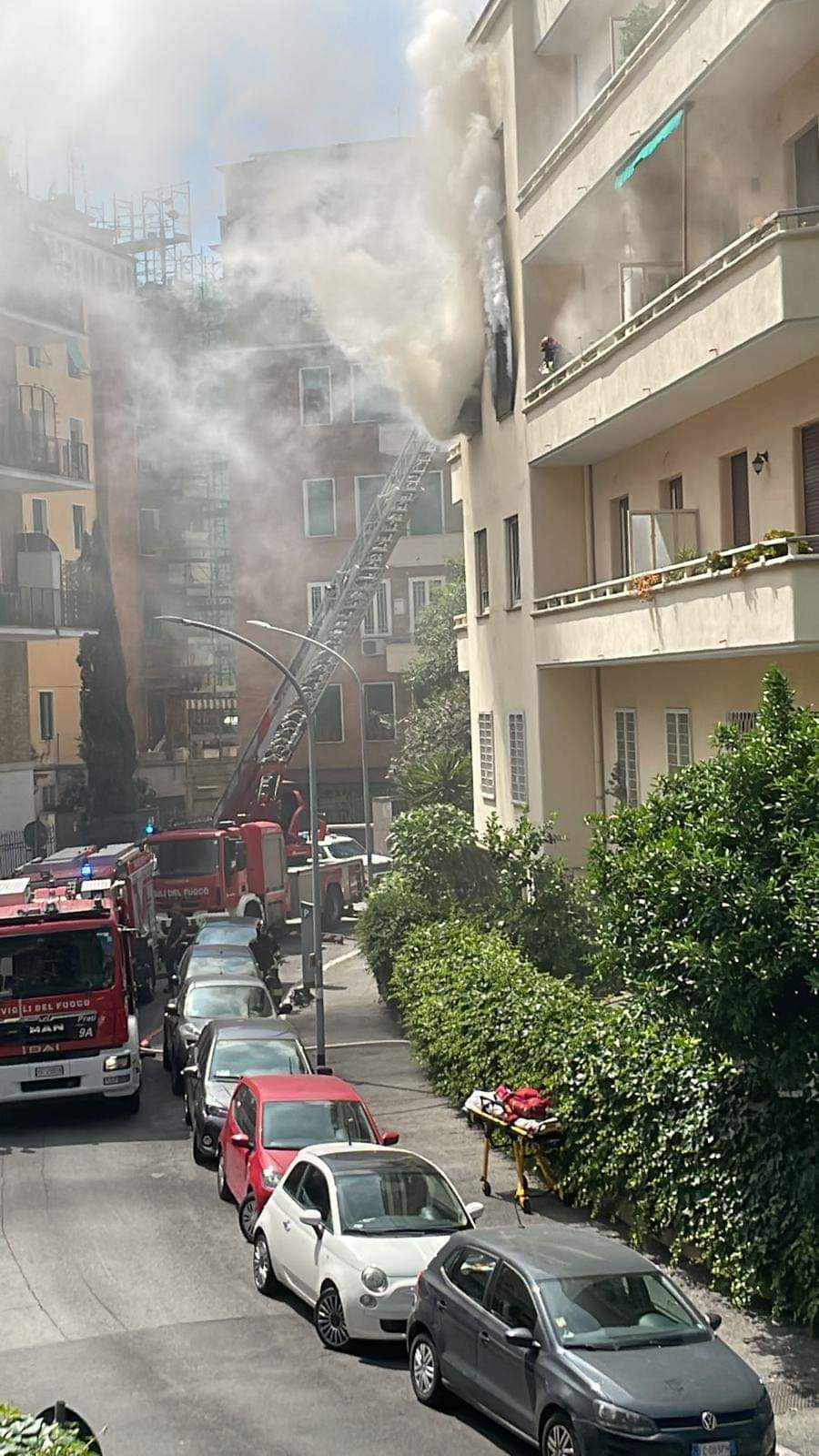 maxi incendio ai Parioli