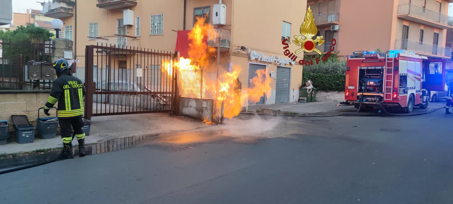 Esplosione contatori del gas a Roma oggi 19 maggio 2022