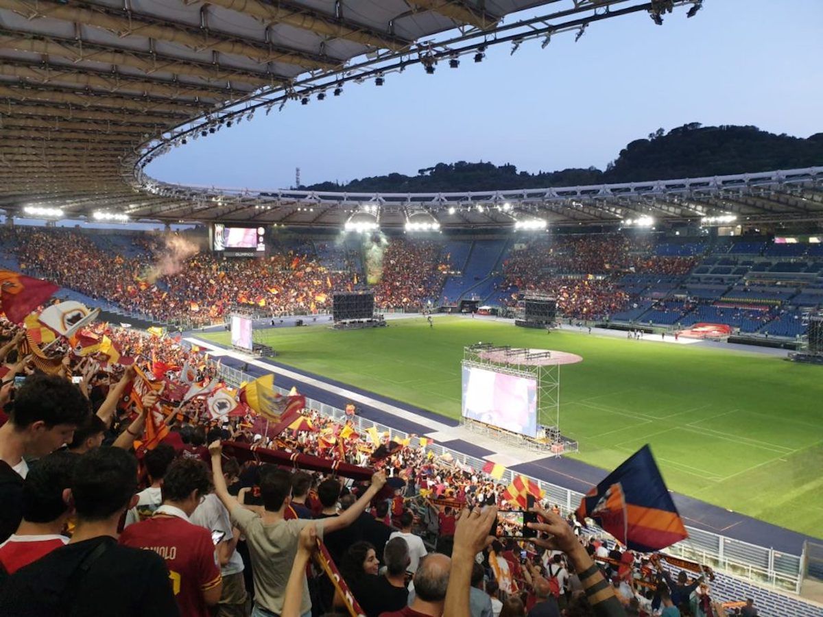 Roma-Feyenoord verso il divieto di vendita dei biglietti agli olandesi
