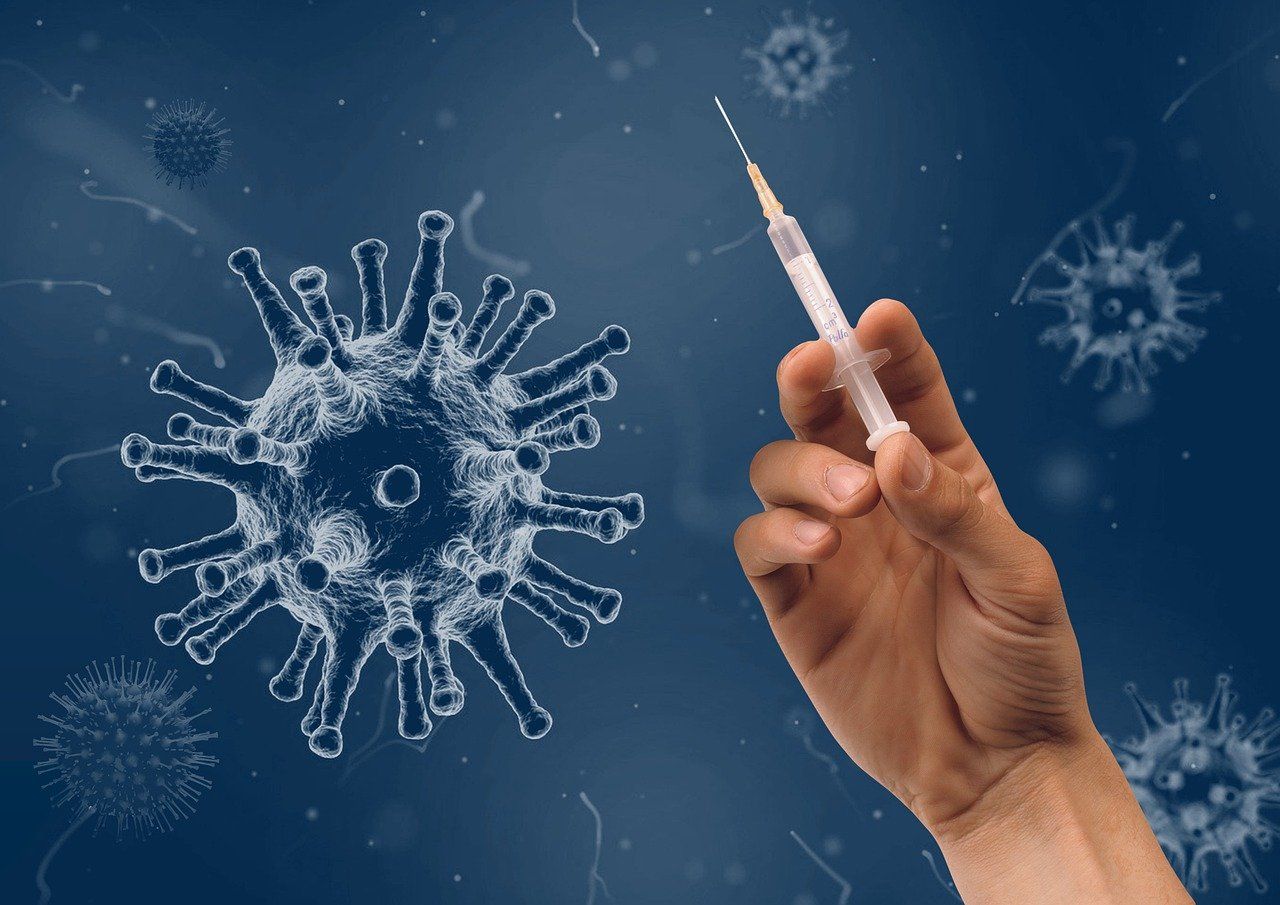Pfizer e BioNTech annunciano lo studio su un nuovo vaccino contro le varianti