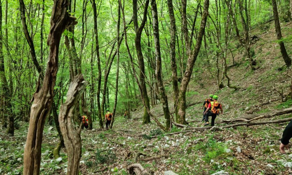 Uomo disperso in montagna, le ricerche per ritrovarlo