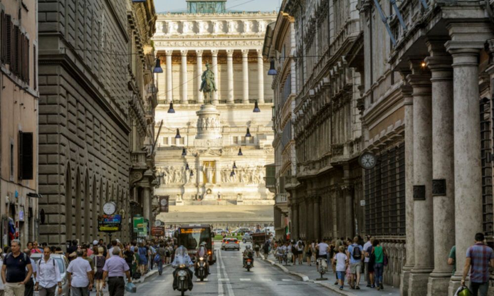 Le nuove aperture a Roma in via del Corso a partire da marzo