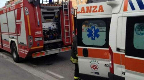 Vigili del fuoco e ambulanza per l'incidente mortale Migliara 47