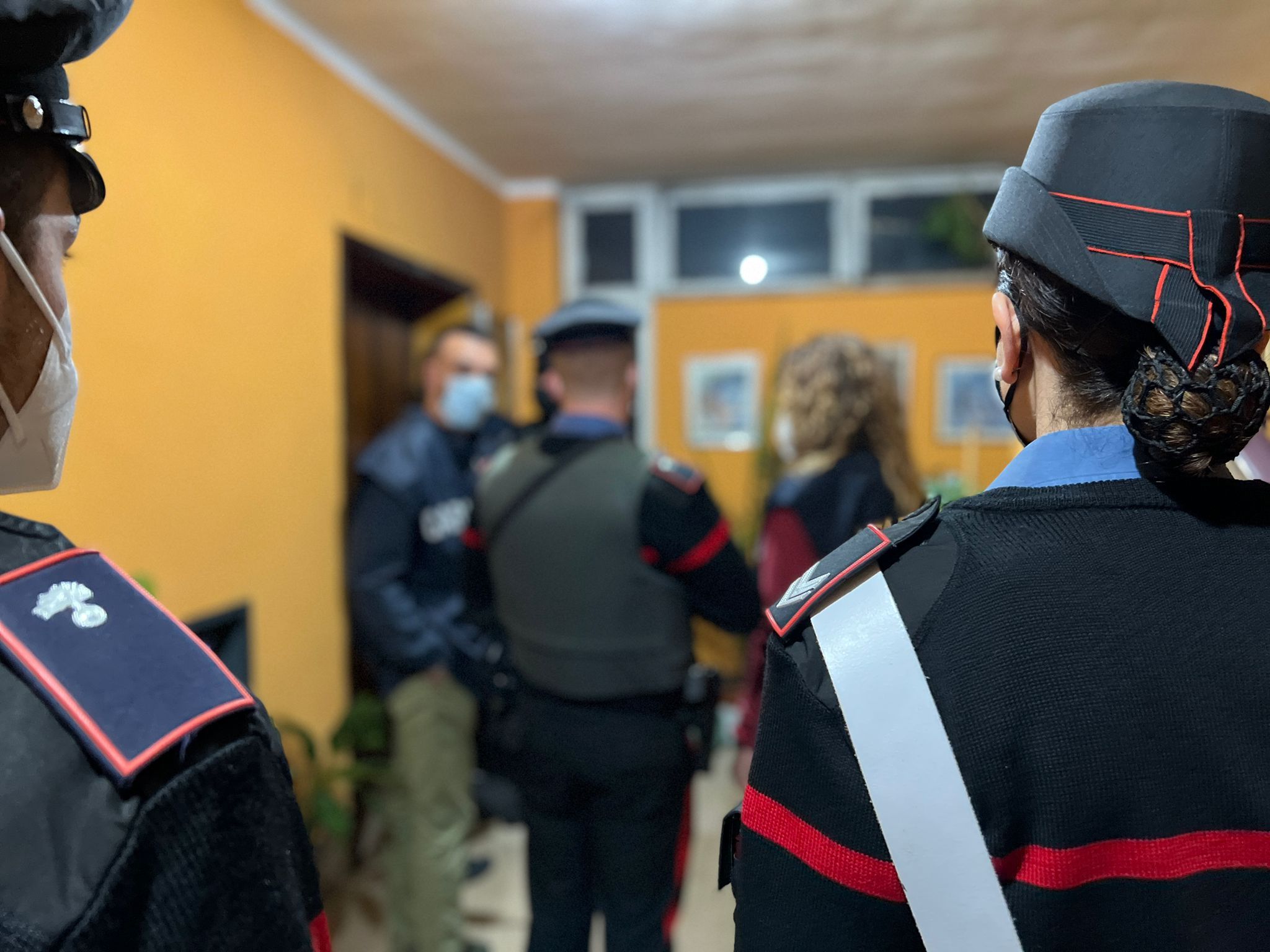 14 arresti all'alba a Roma