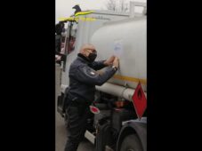 Autocisterna 1700 litri carburante contrabbando