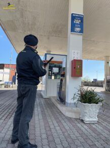 controlli distributori di carburante