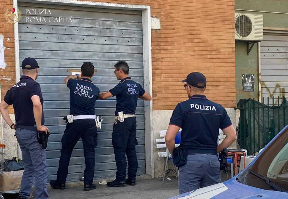 Polizia e Polizia Locale chiudono attività a Roma Est